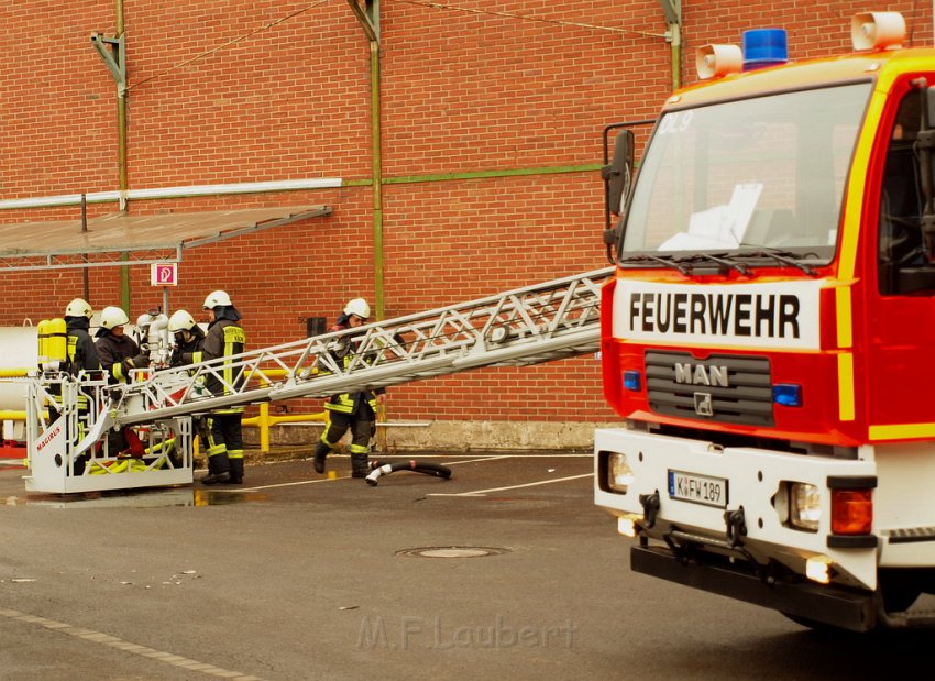 Feuer NKT CABLES Koeln Muelhein Schanzenstr P55.JPG